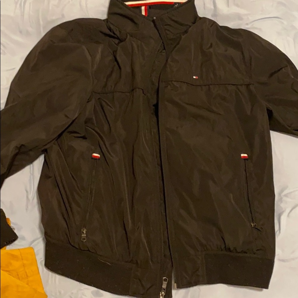 Wind breaker